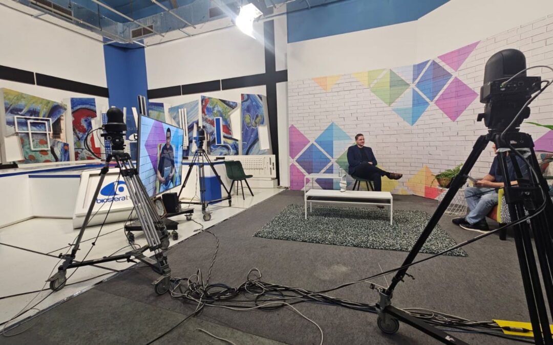 Entrevistas al Dr. Gregorio León: tratamiento integral de enfermedades crónicas en Lanzarote.